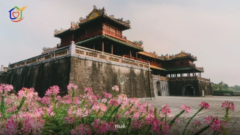 Huế