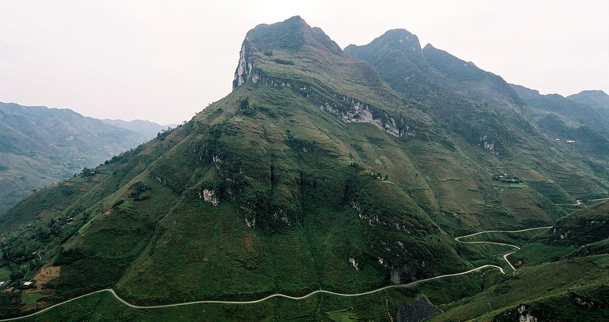 Cung đường đèo Mã Pí Lèng, Hà Giang – tuyến phượt xe máy đường dài cần cân nhắc khi đi cùng trẻ