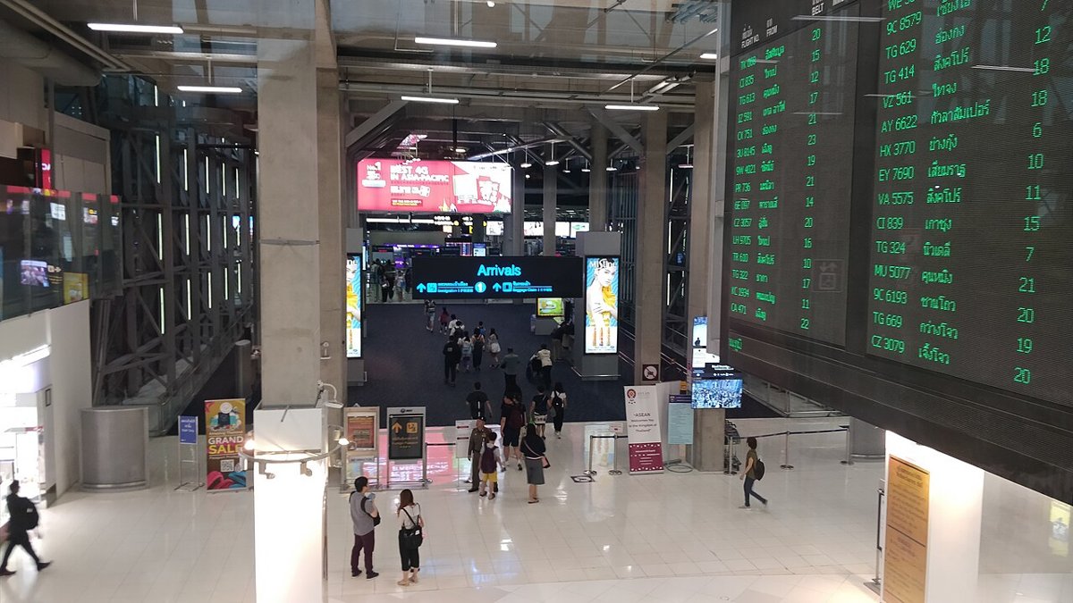 Khu làm thủ tục nhập cảnh sân bay Suvarnabhumi, Bangkok, Thái Lan