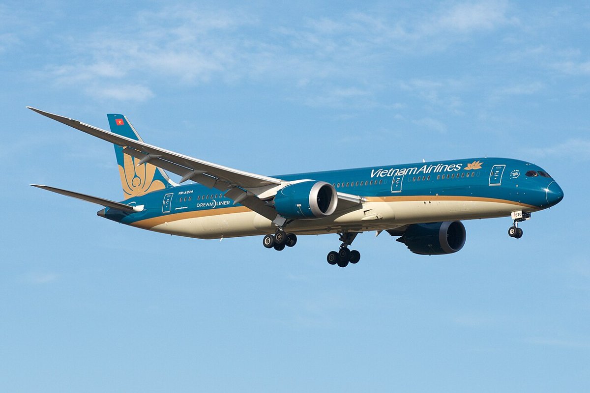 Máy bay Boeing 787 của Vietnam Airlines – hướng dẫn hoàn đổi vé Vietnam Airlines