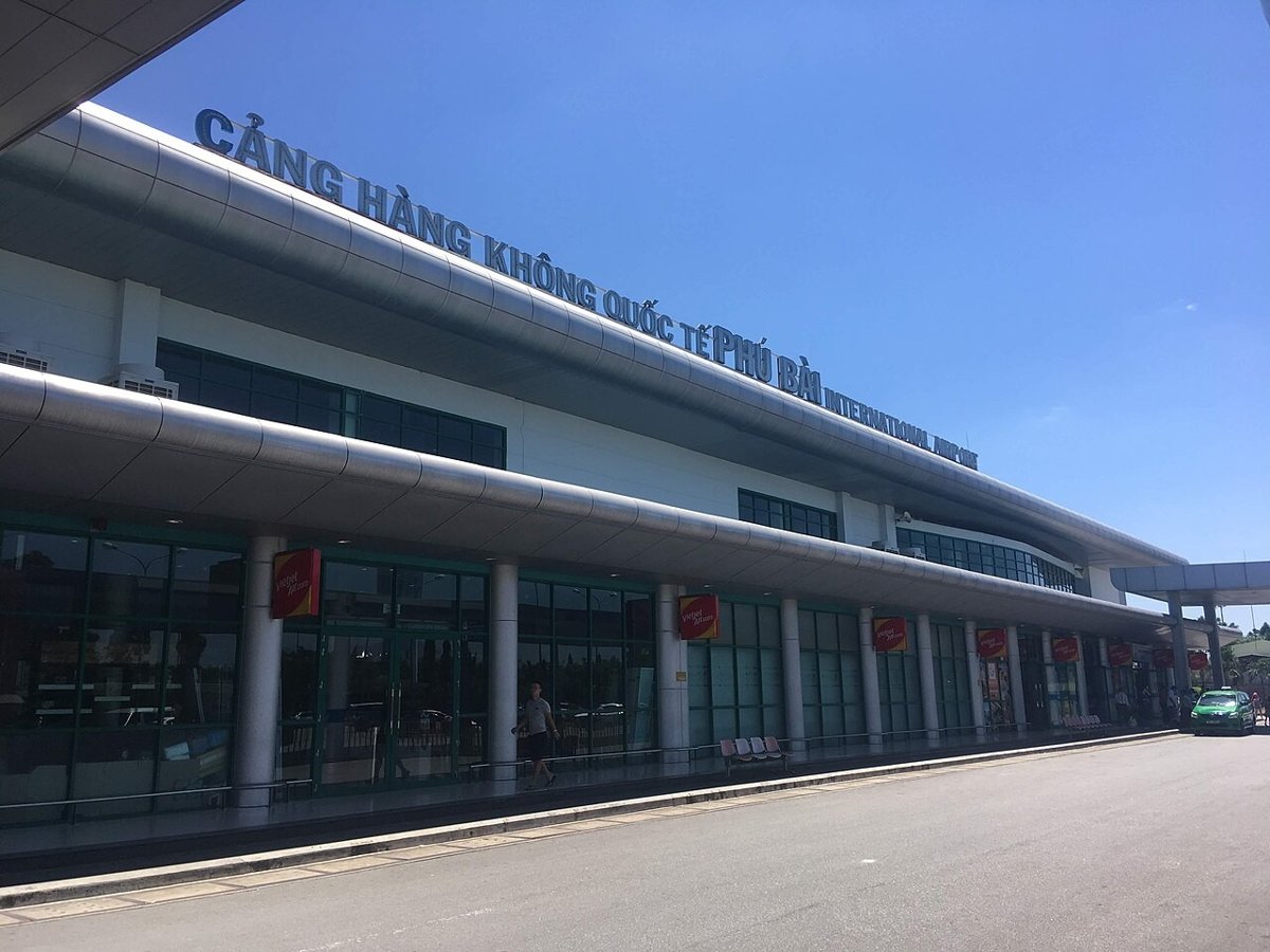 Nhà ga Cảng hàng không quốc tế Phú Bài – sân bay miền Trung thường bị ảnh hưởng mùa mưa bão