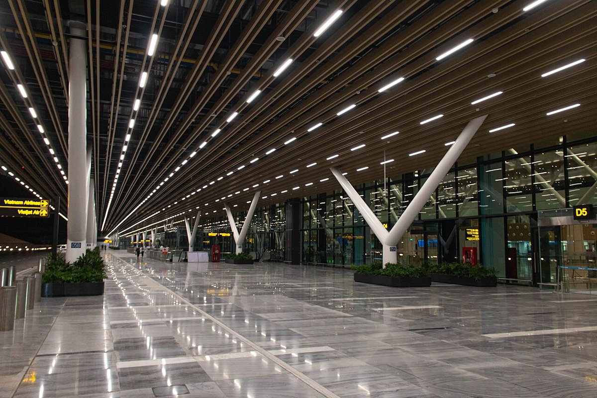 Sảnh nhà ga T3 Tân Sơn Nhất, nơi khởi hành nhiều chuyến bay nội địa về miền Trung dịp Tết