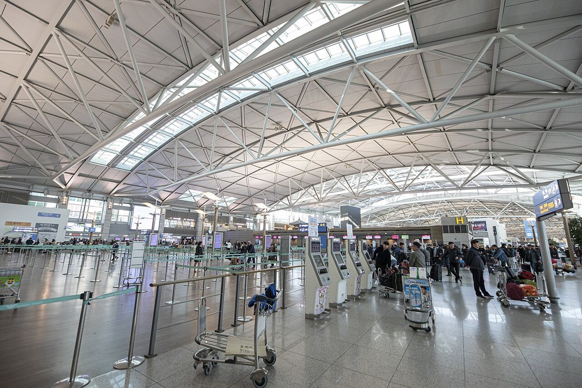 Khu làm thủ tục xuất cảnh nhà ga 1 sân bay Incheon – cửa ngõ cho người có visa Hàn Quốc nhiều lần