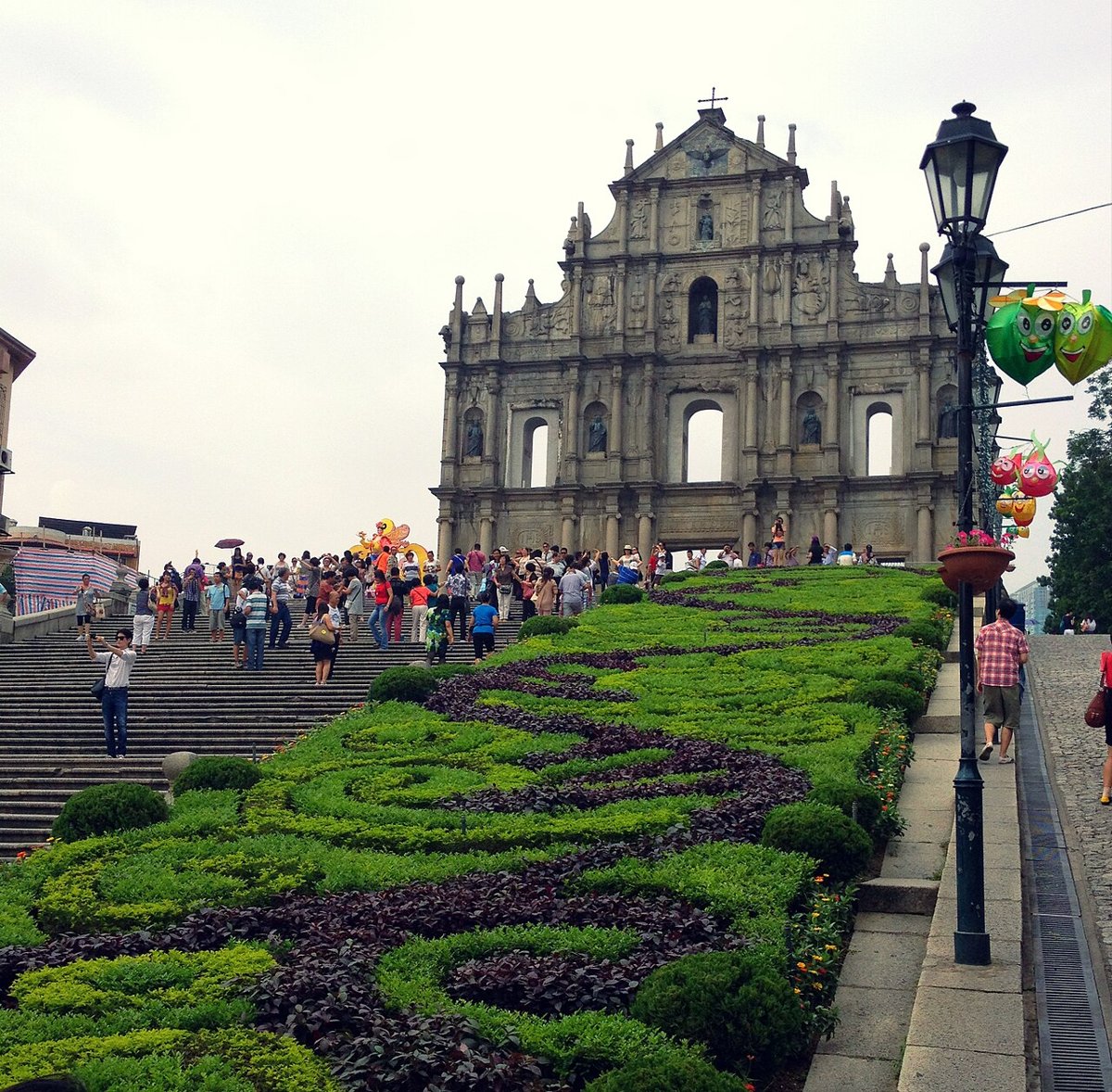 Tàn tích nhà thờ Thánh Phaolô – điểm tham quan nổi tiếng nhất Macau