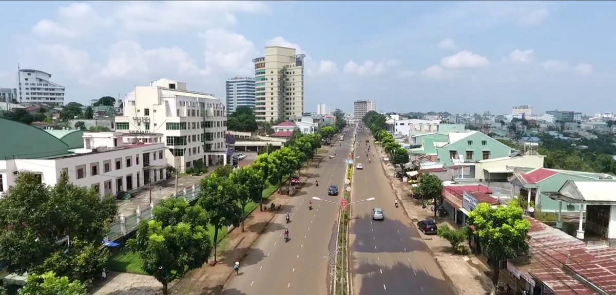 Đường phố trung tâm thành phố Pleiku, Gia Lai nhìn từ trên cao